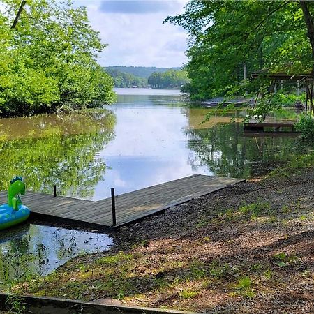 Lakeside Hot Springs Retreat With Kayaks And Boat Dock Hot Springs Village Eksteriør billede