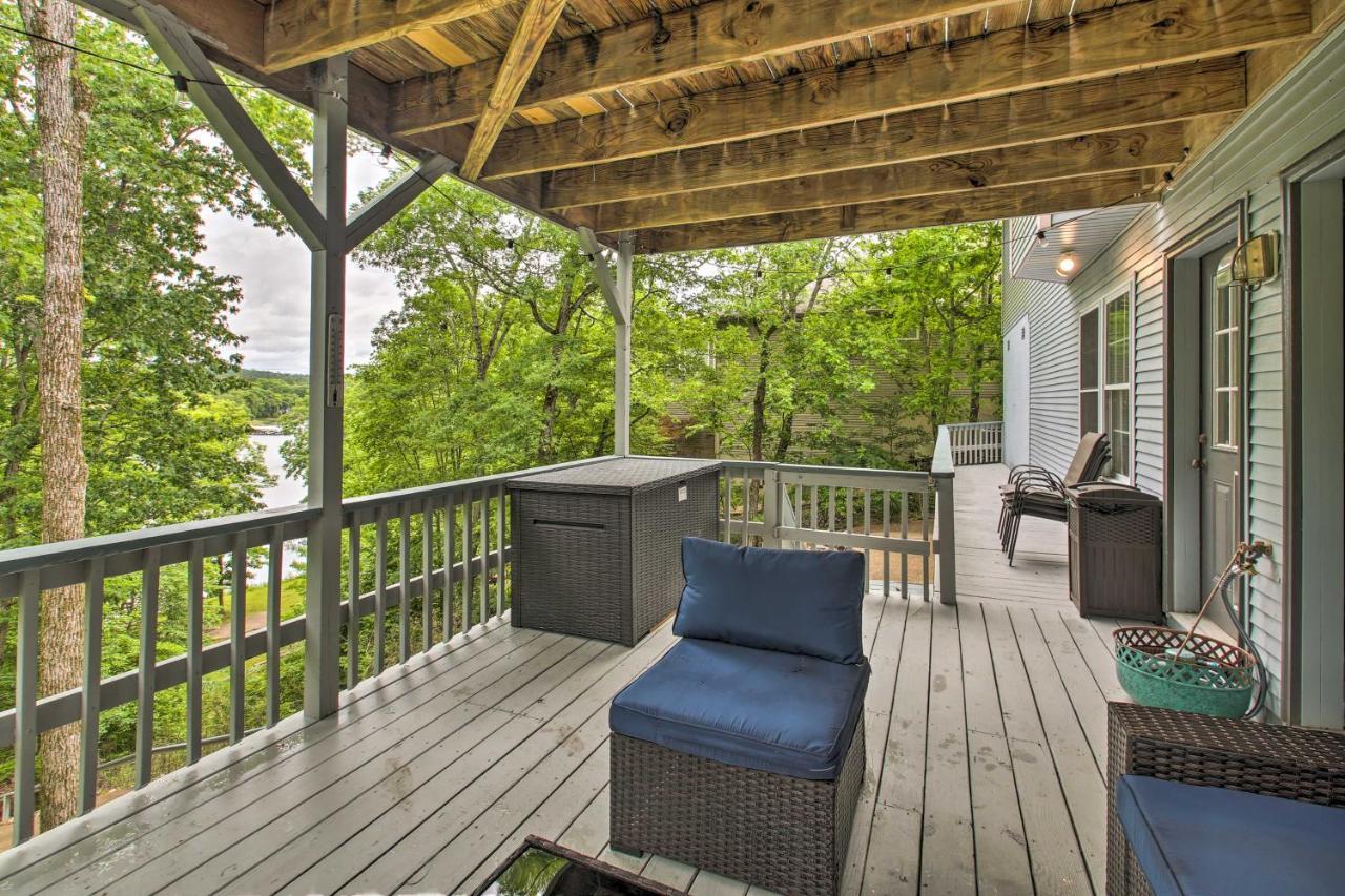 Lakeside Hot Springs Retreat With Kayaks And Boat Dock Hot Springs Village Eksteriør billede